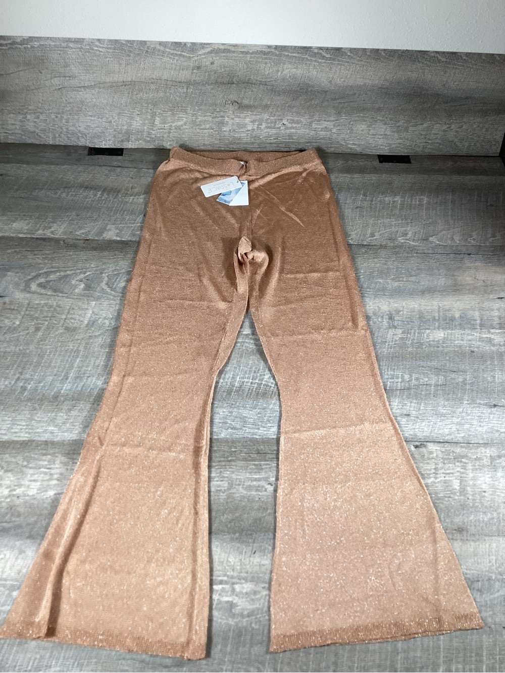 L Space Metallic Rose Gold glisten Flare Pants size medium NWT
